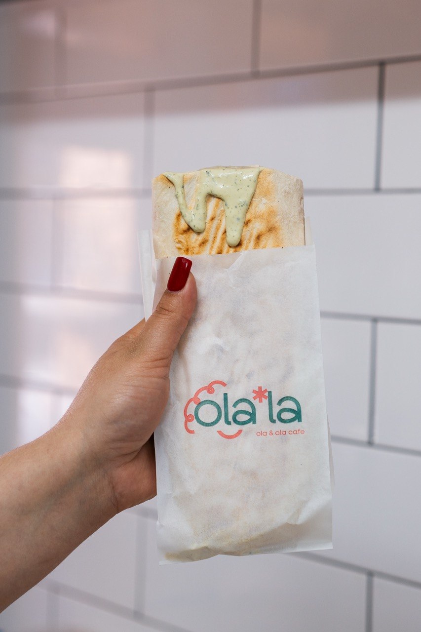 Ola*la шаурма з часниковим соусом у Хмельницькому